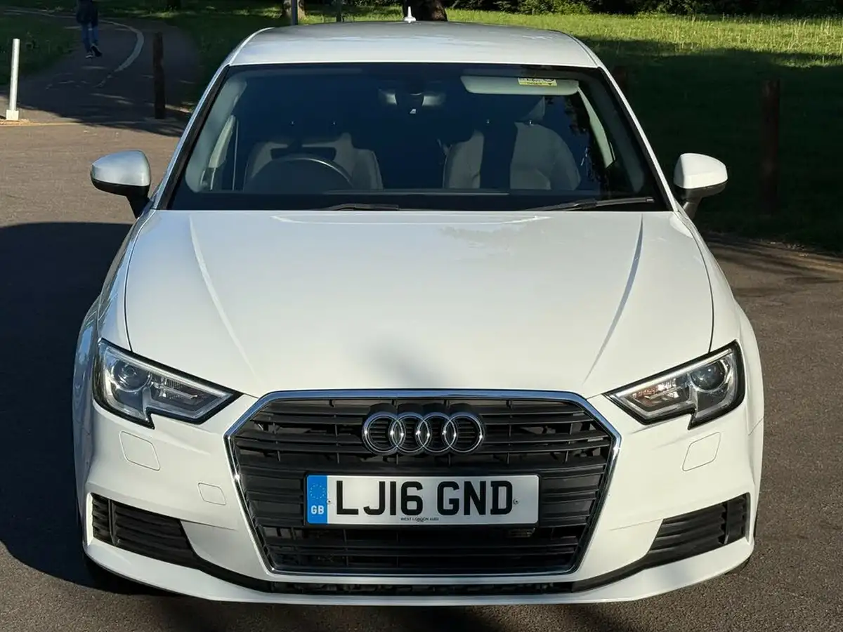 2016-audi-a3-14-tfsi-se-150ps-cod-ss-sportback-5d-1395cc-s-tronic-big-2