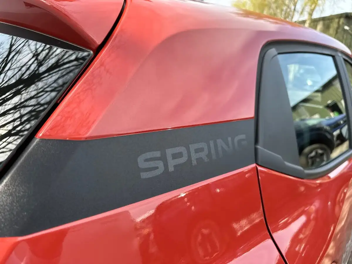 2024-dacia-spring-cargo-e-extreme-big-5