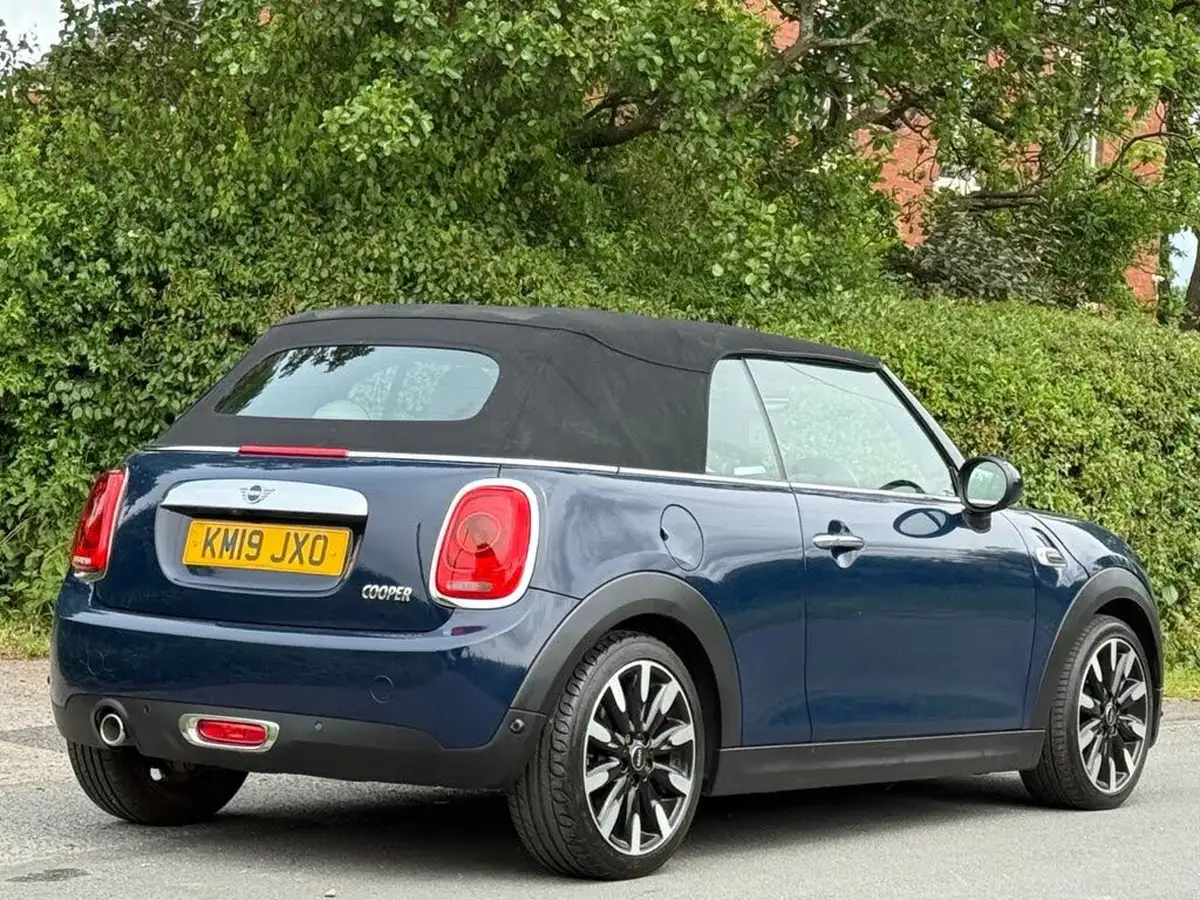 2019-mini-cooper-15-cooper-exclusive-134bhp-ss-convertible-2d-auto-big-42
