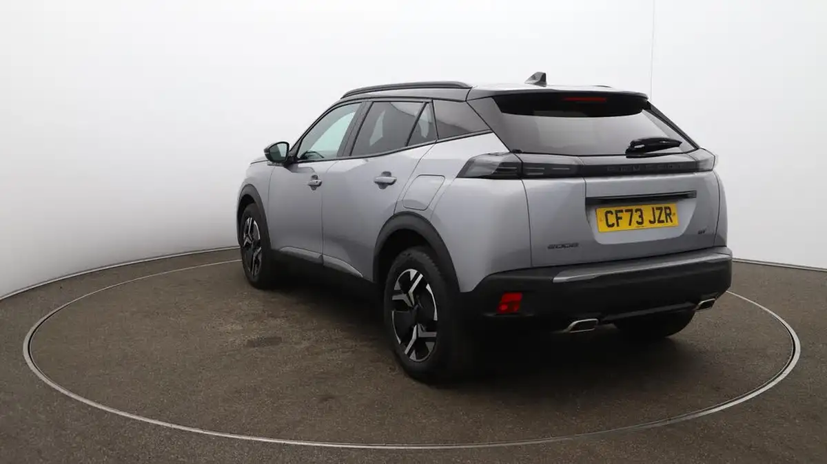 2023-peugeot-2008-suv-big-61
