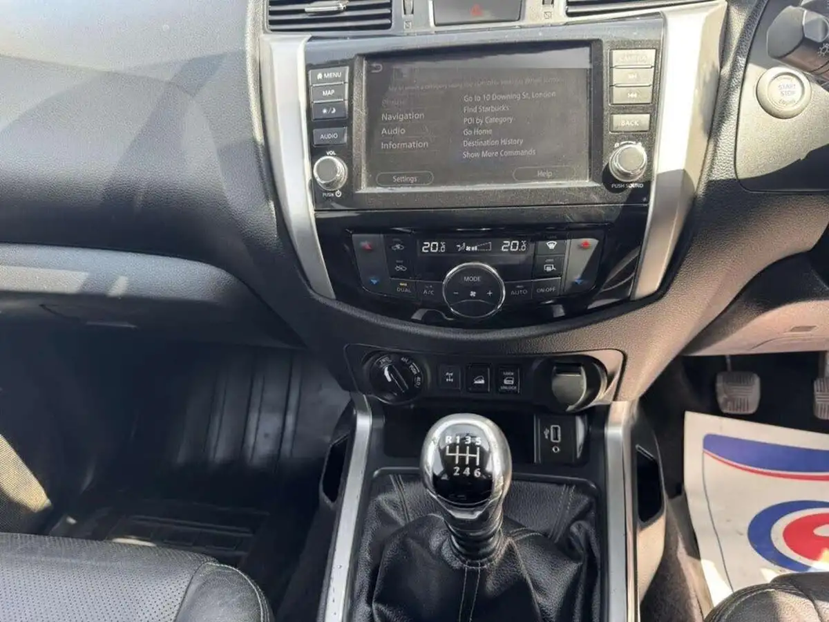 2020-nissan-navara-23dci-tt-tekna-8-navileather-big-14