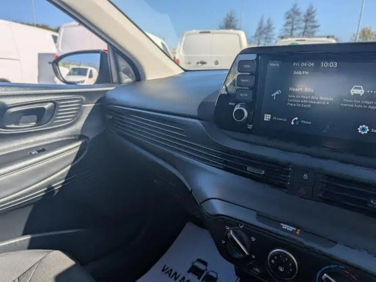 2023-hyundai-bayon-10-t-gdi-se-connect-dct-big-25