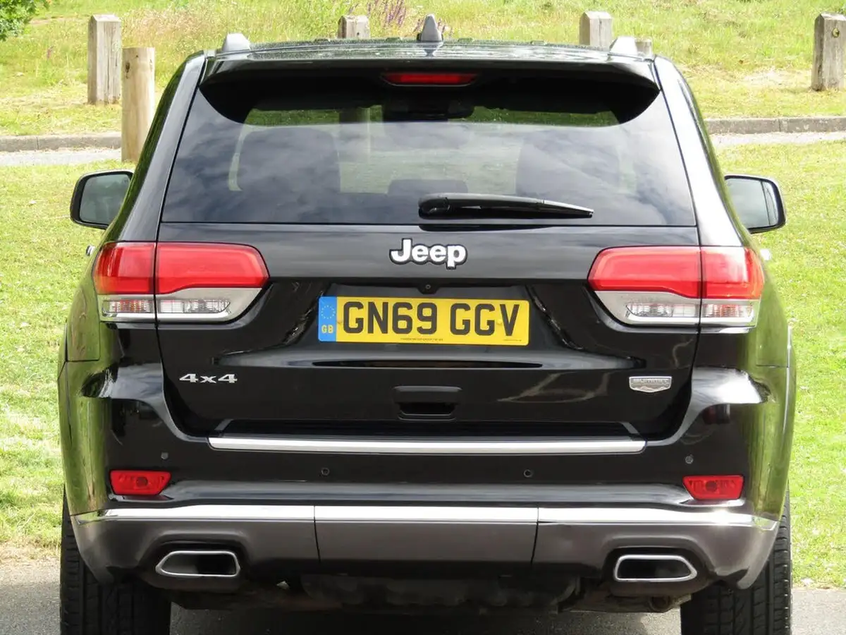 2019-jeep-grand-cherokee-30-multijet-ii-summit-big-12