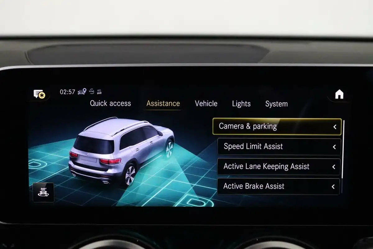 2020-mercedes-benz-glb-class-20d-glb200d-amg-line-premium-4matic-big-42