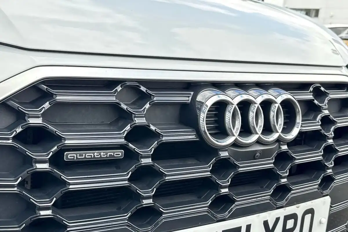 2021-audi-q5-20-40-tdi-s-line-station-wagon-big-44