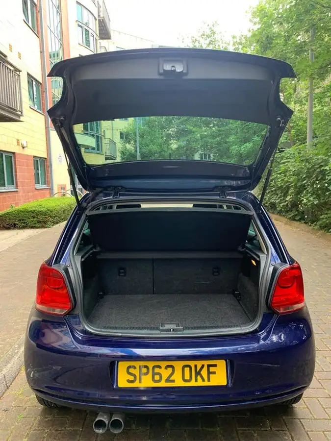 2012-volkswagen-polo-12-match-60ps-5d-big-31