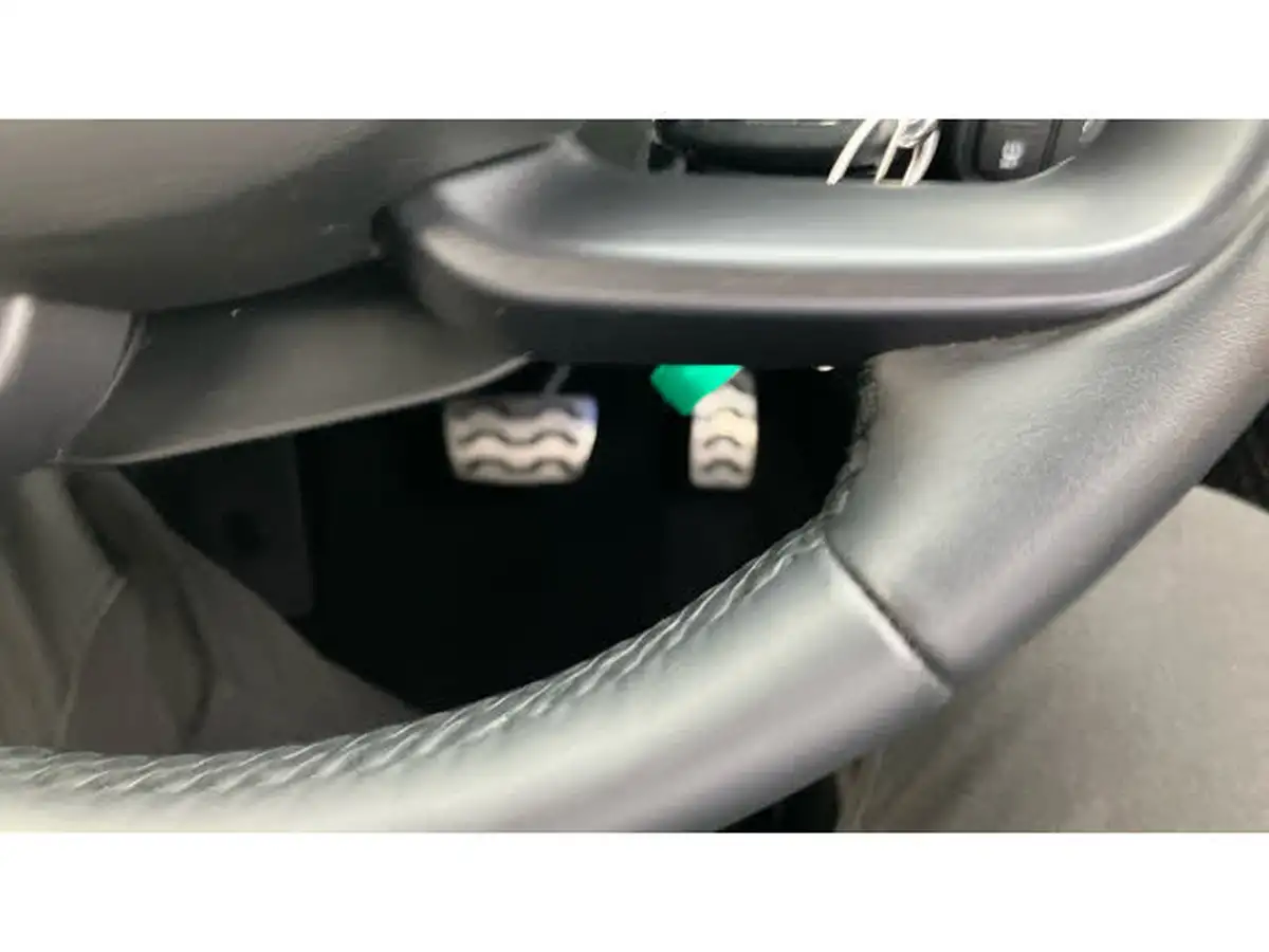 2024-hyundai-bayon-10-t-gdi-premium-100ps-48-volt-mhev-dct-big-22