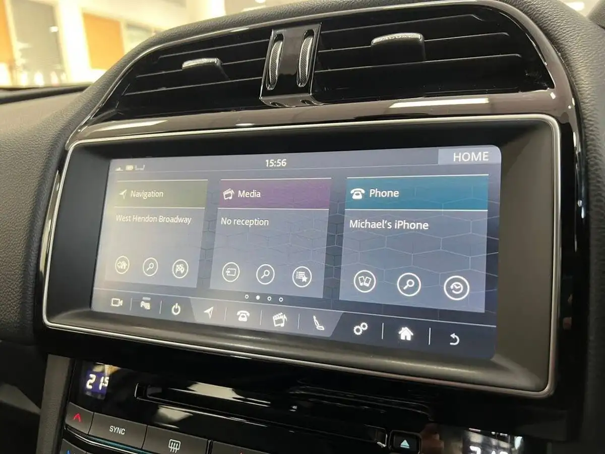 2016-jaguar-f-pace-20-i4d-prestige-awd-auto-big-13
