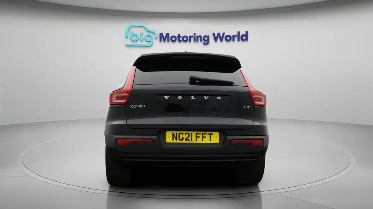 2021-volvo-xc40-15-t3-r-design-161bhp-big-6