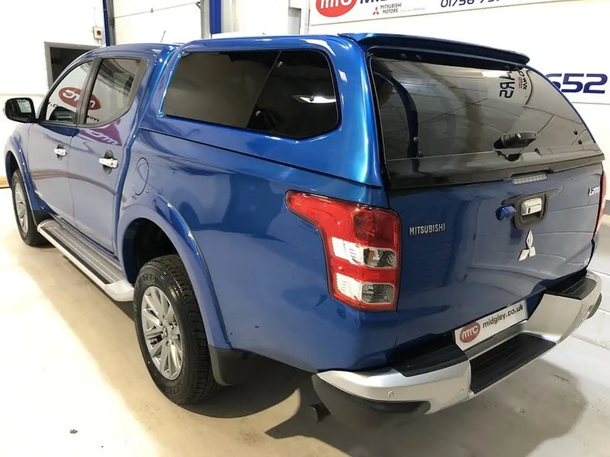 2018-mitsubishi-l200-24di-d-warrior-eu6-auto-big-4