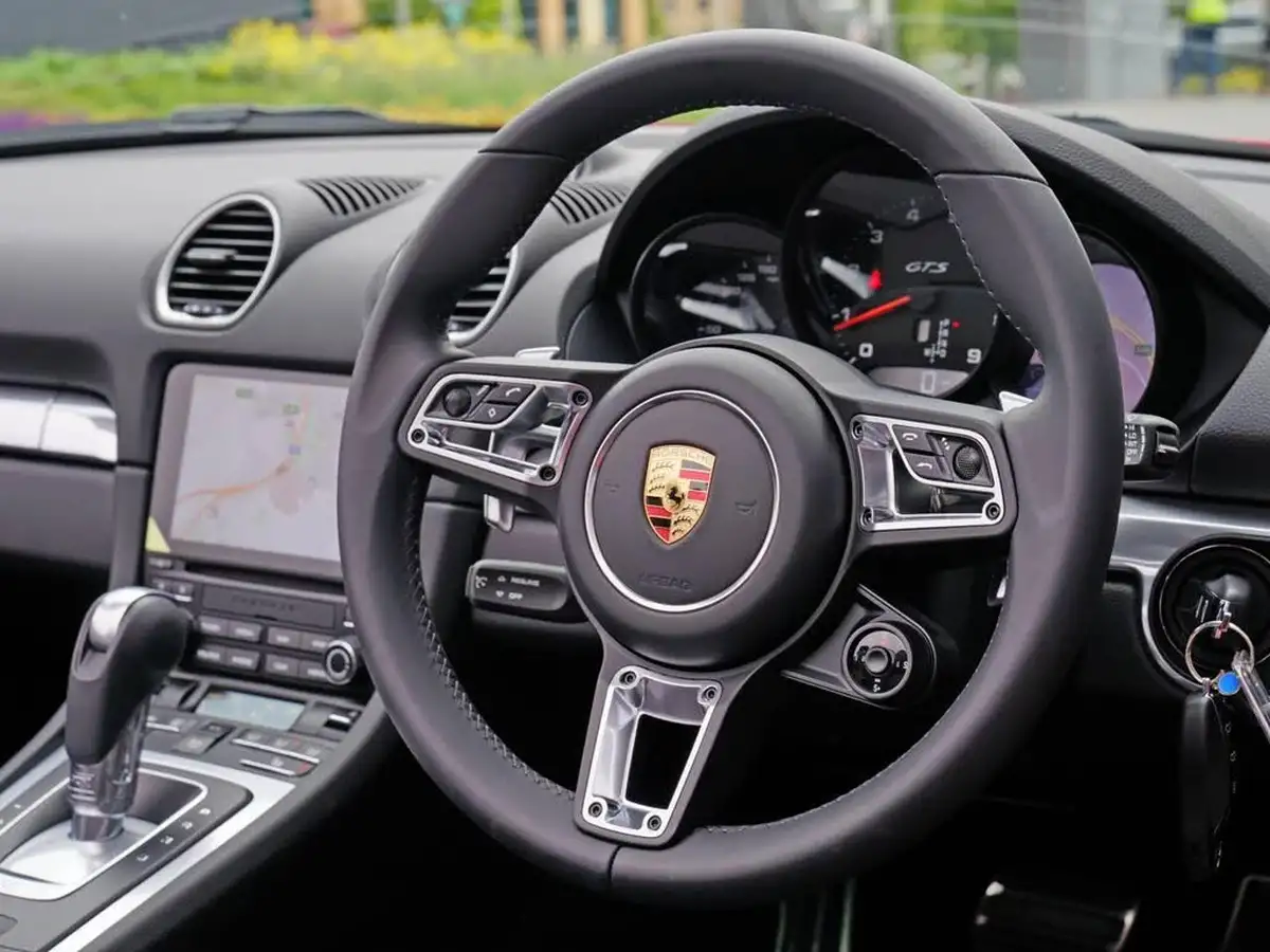 2023-porsche-boxster-718-40-boxster-gts-40-pdk-big-6
