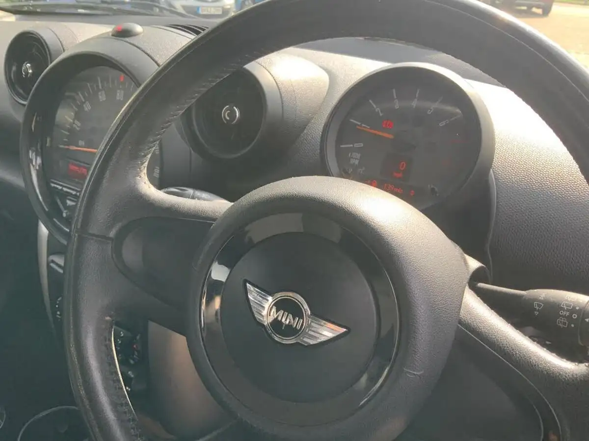 2014-mini-countryman-16-one-98bhp-big-35
