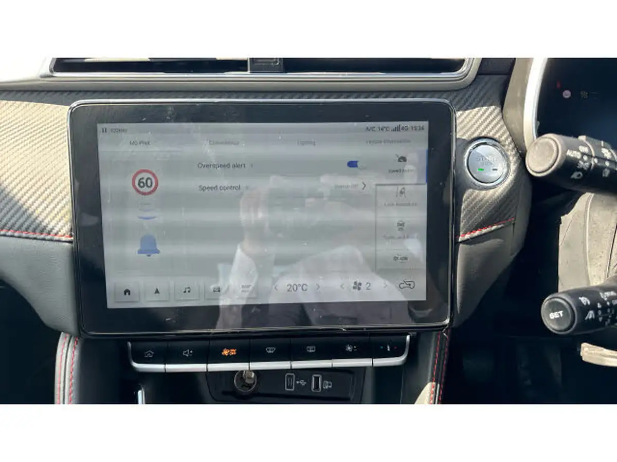 2023-mg-zs-suv-e-trophy-connect-ev-176ps-big-15