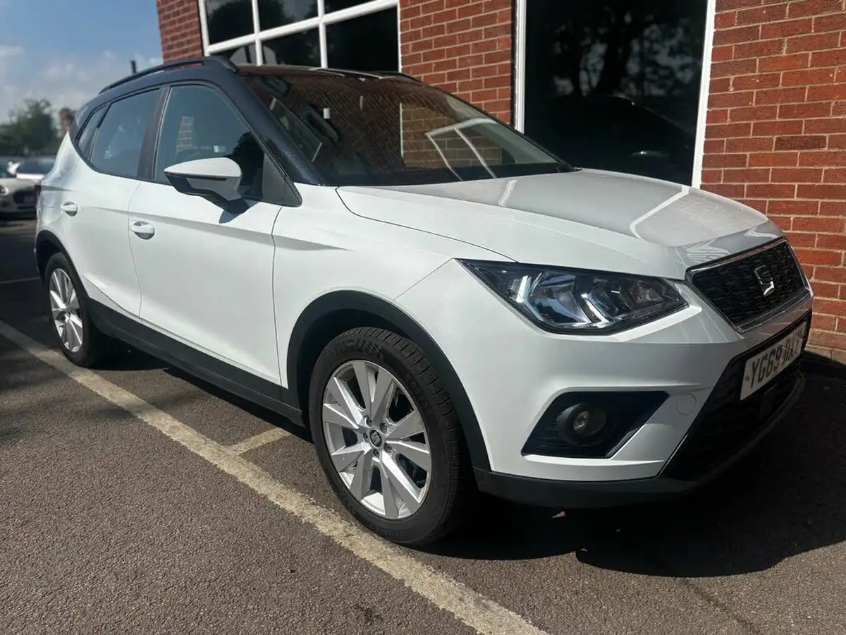2019-seat-arona-10-tsi-se-technology-115ps-dsg-big-3