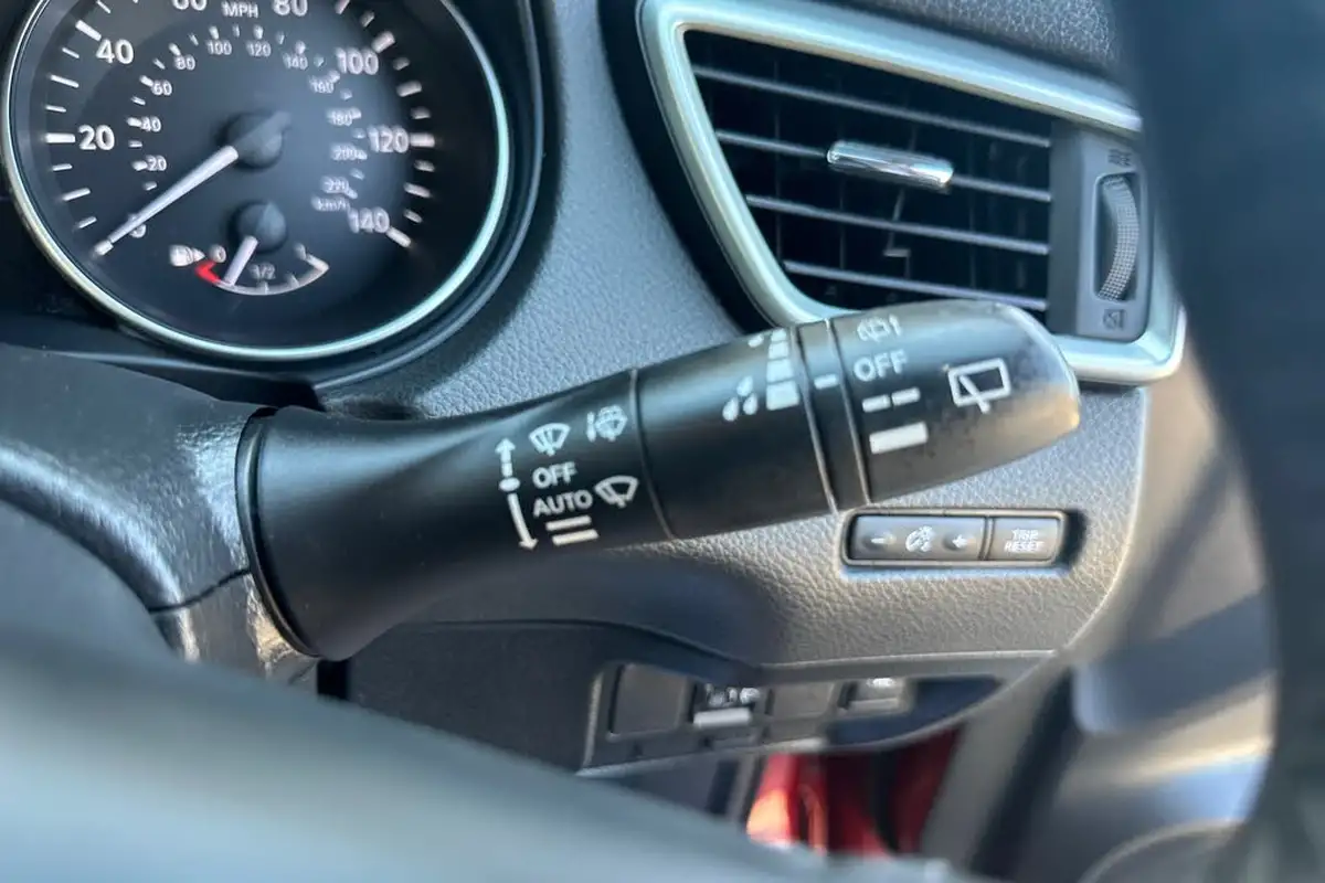 2019-nissan-qashqai-15dci-acenta-premium-heat-pack-big-34