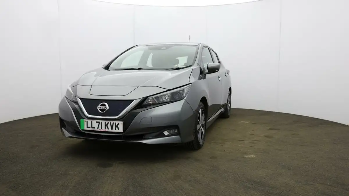 2021-nissan-leaf-e-acenta-big-38