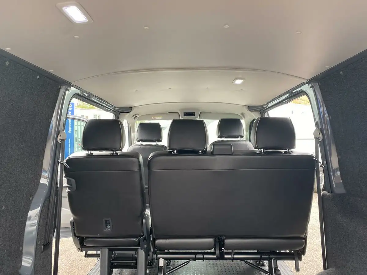 2021-volkswagen-transporter-20bitdi-t32-highline-bmt-swb-4motion-199pseu6dt-e-kombi-big-33