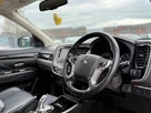 2017-mitsubishi-outlander-20-4h-phev-small-8