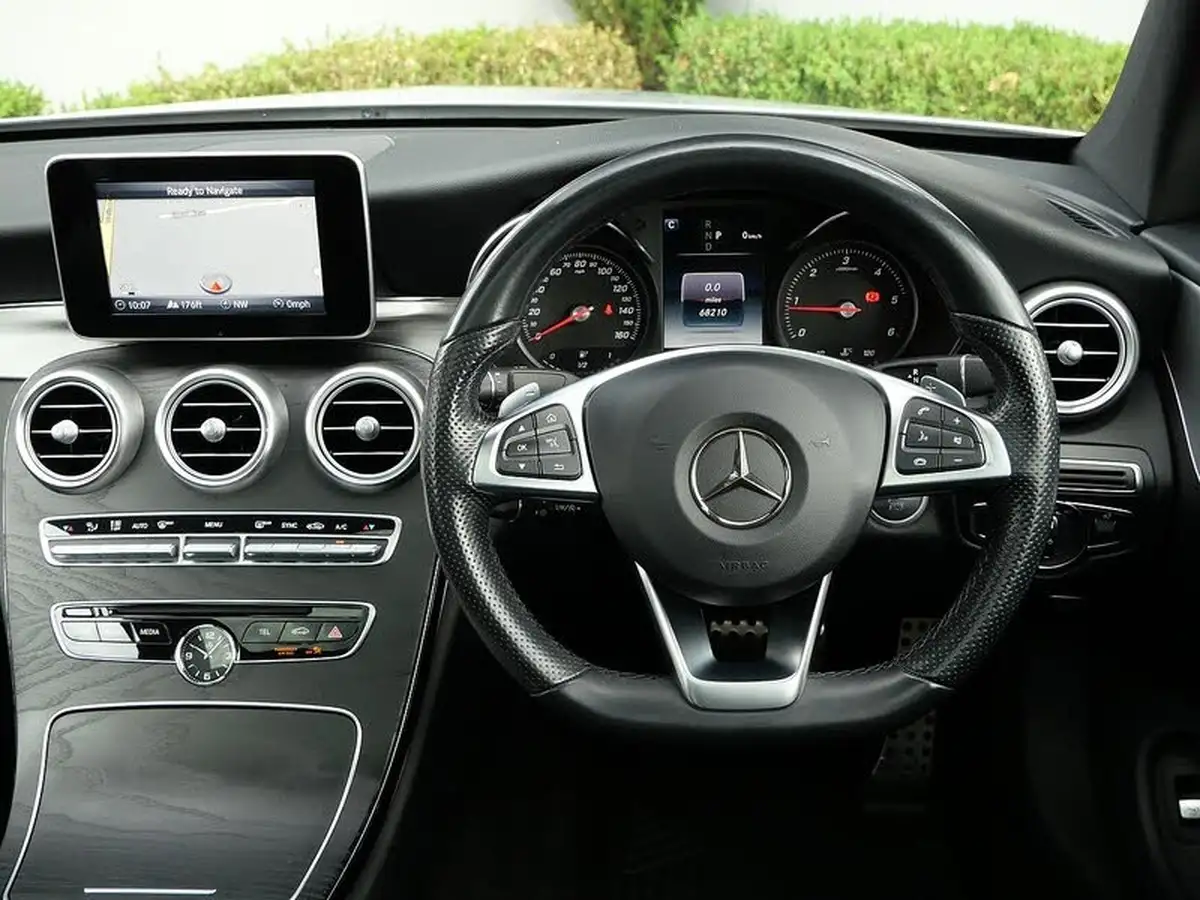 2018-mercedes-benz-c-class-21d-c250d-amg-line-premiumss-coupe-2d-big-11