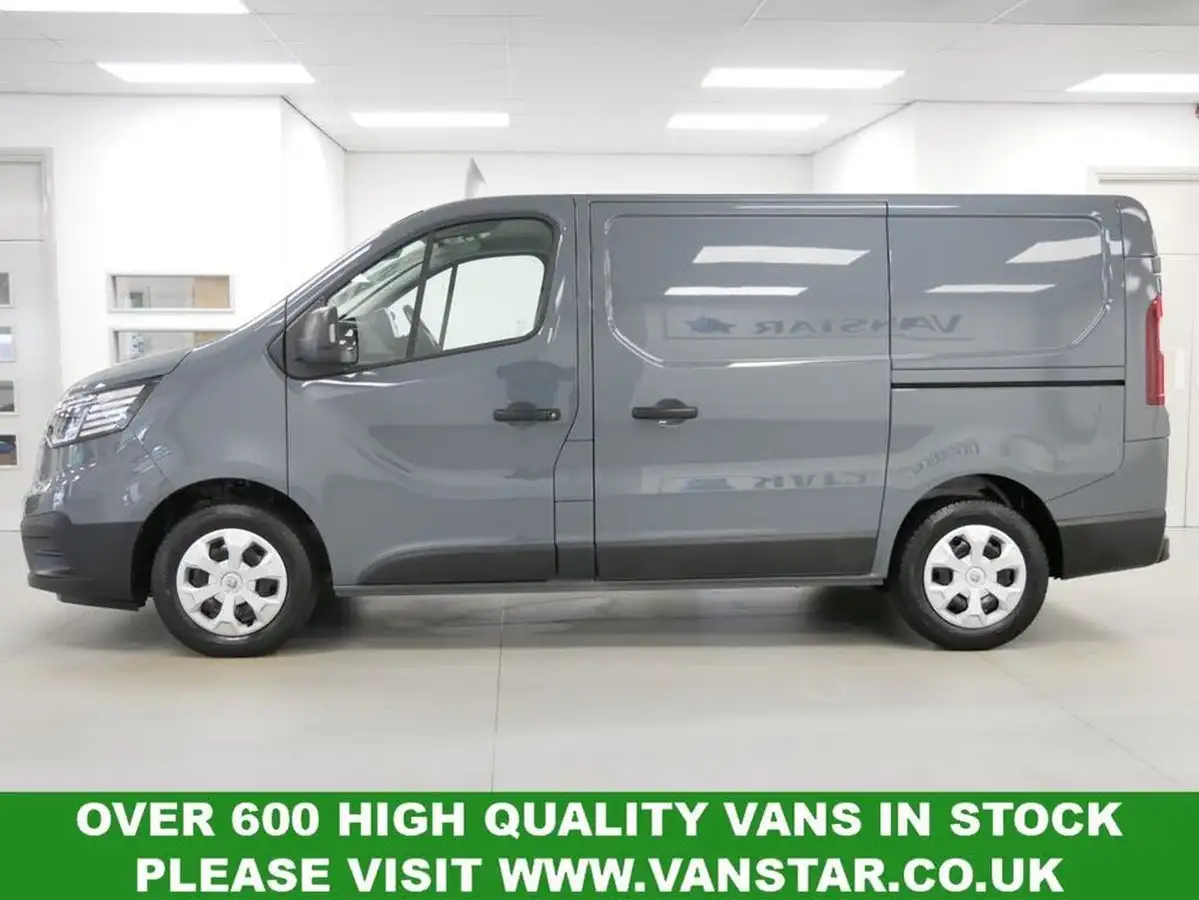 2022-renault-trafic-20dci-sl28-130-business-big-22