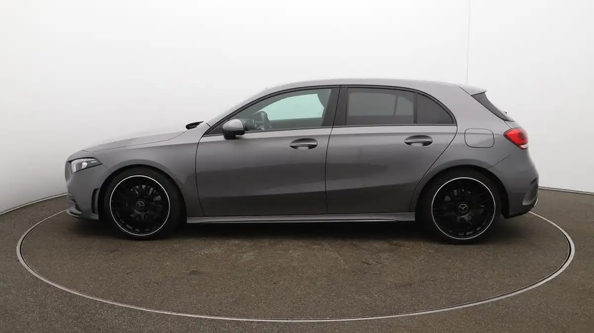 2019-mercedes-benz-a-class-20-a220-amg-line-hatchback-5d-big-65