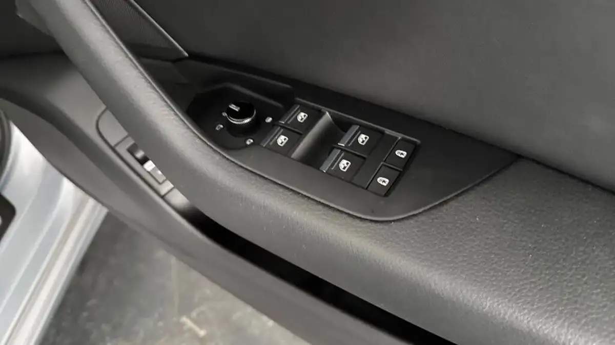 2021-audi-a6-saloon-20-40-tdi-black-edition-quattro-big-14