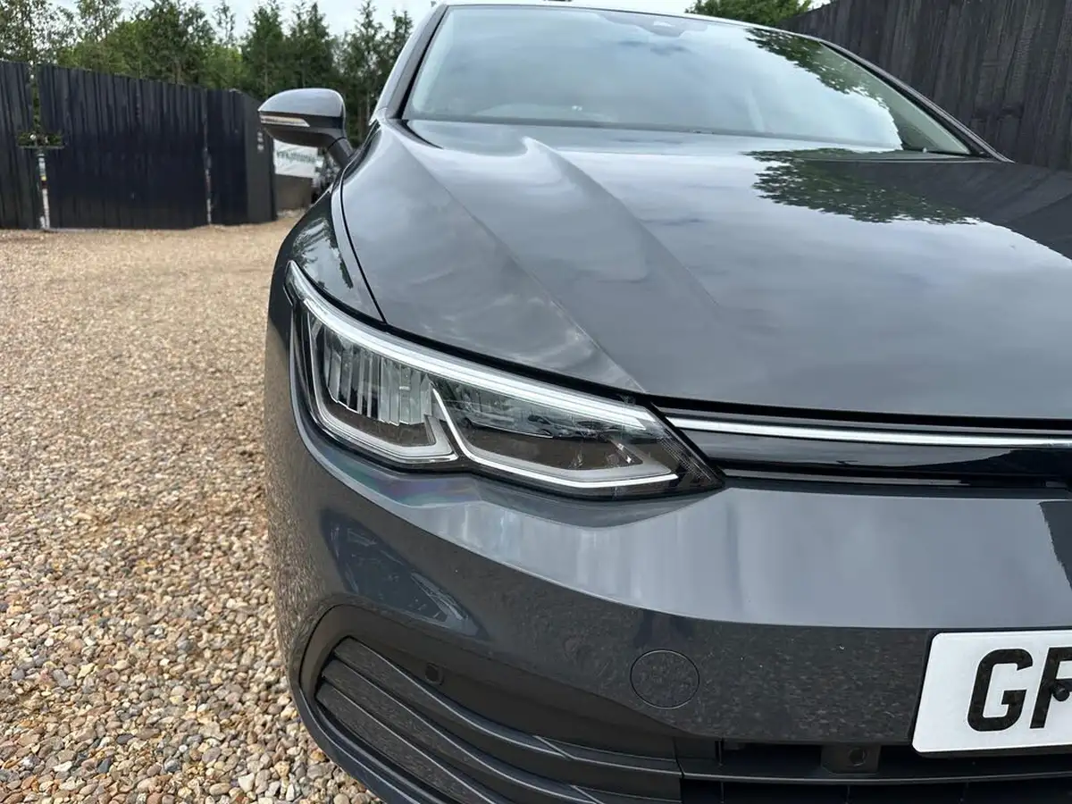 2023-volkswagen-golf-15-tsi-life-130ps-hatchback-big-8