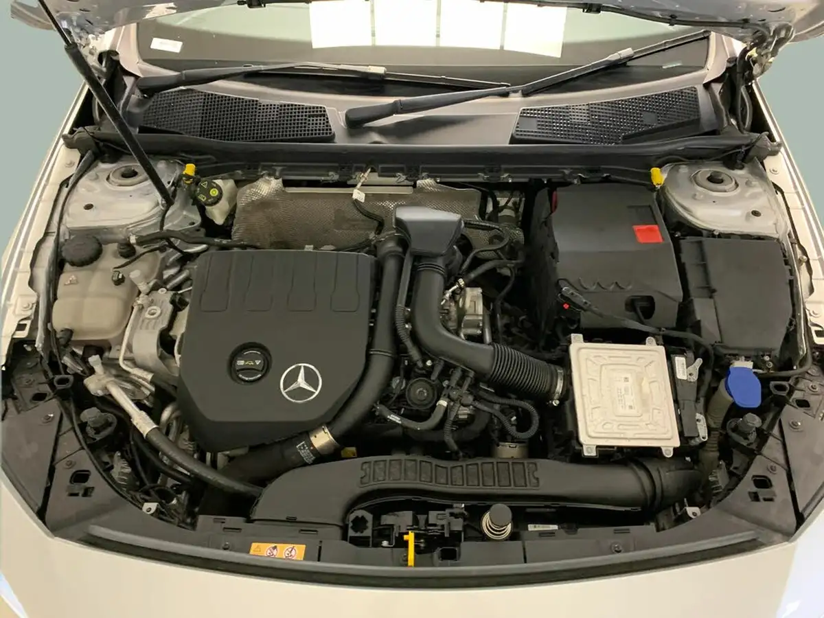 2019-mercedes-benz-a-class-13-a200-amg-line-executive-hatchback-5d-big-40