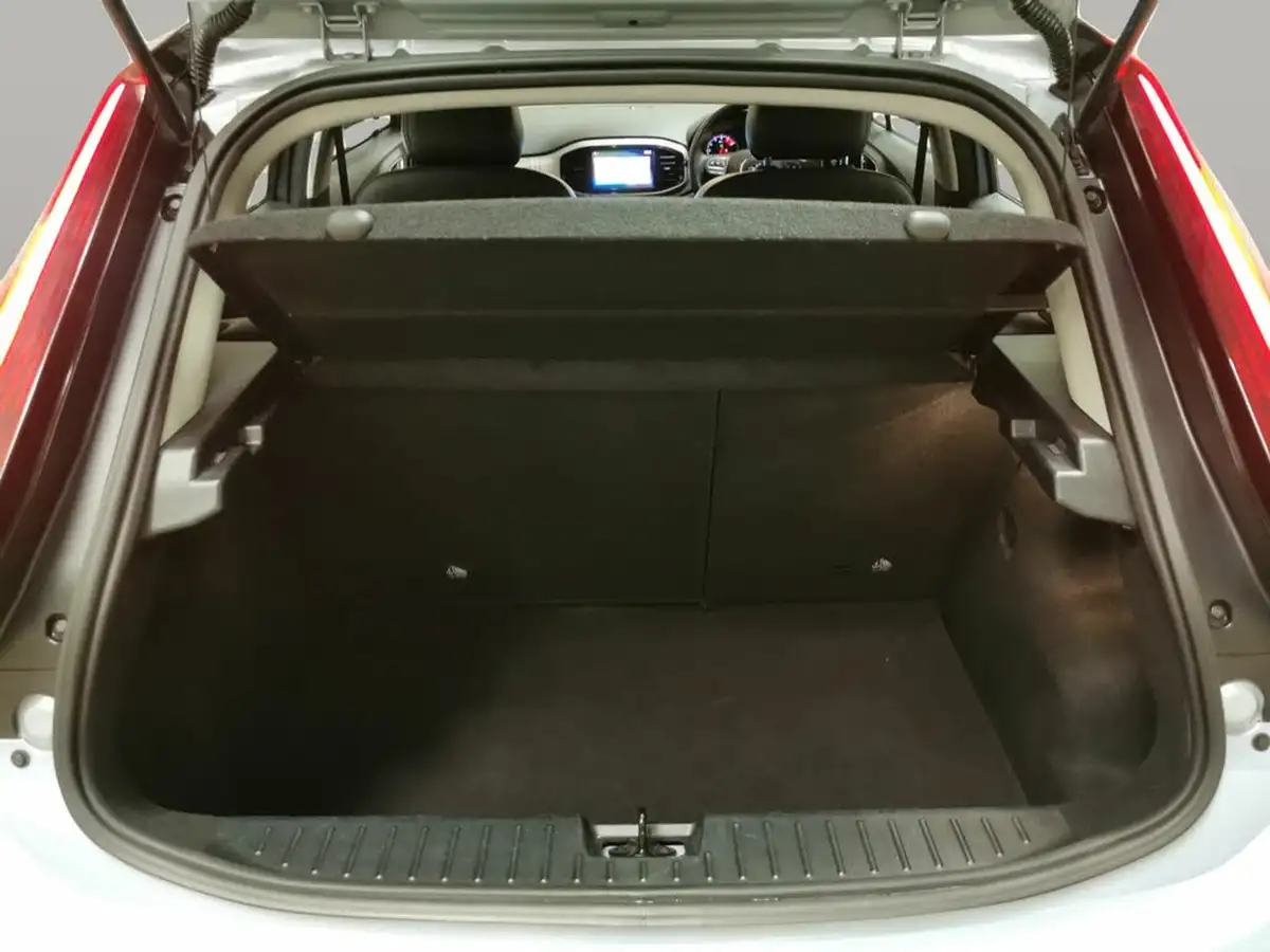 2023-mg-mg3-15-vti-tech-exclusive-nav-big-38