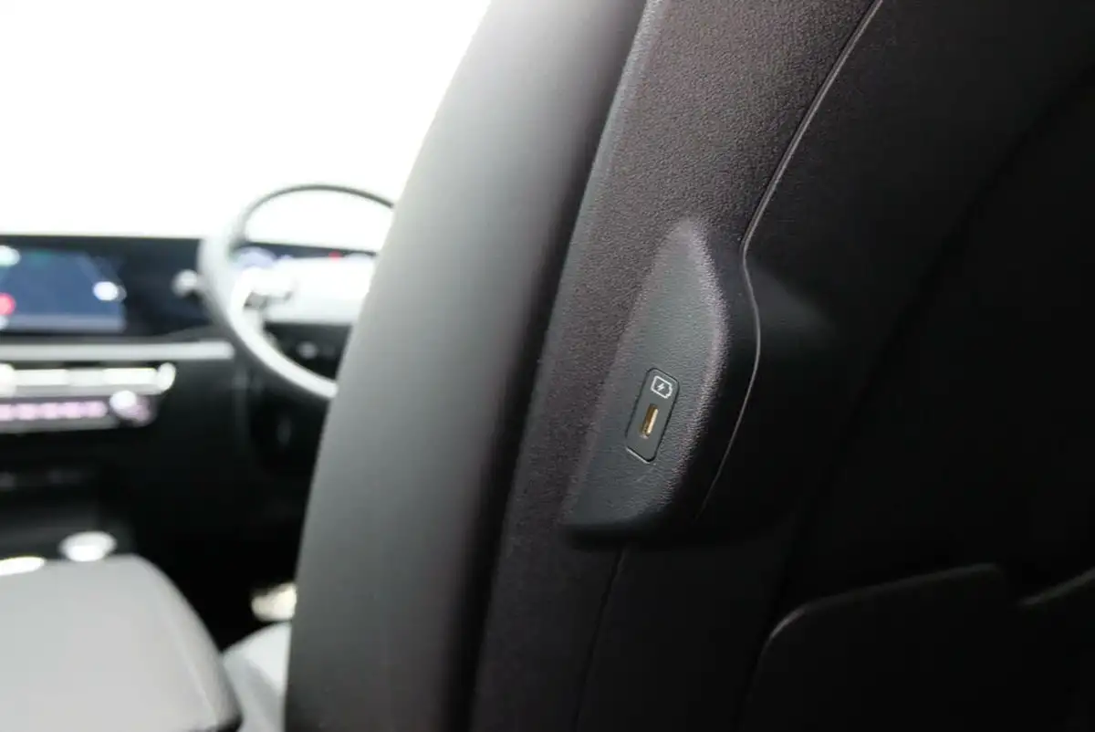 2024-kia-niro-16-gdi-4-127bhp-hev-132kwh-big-35