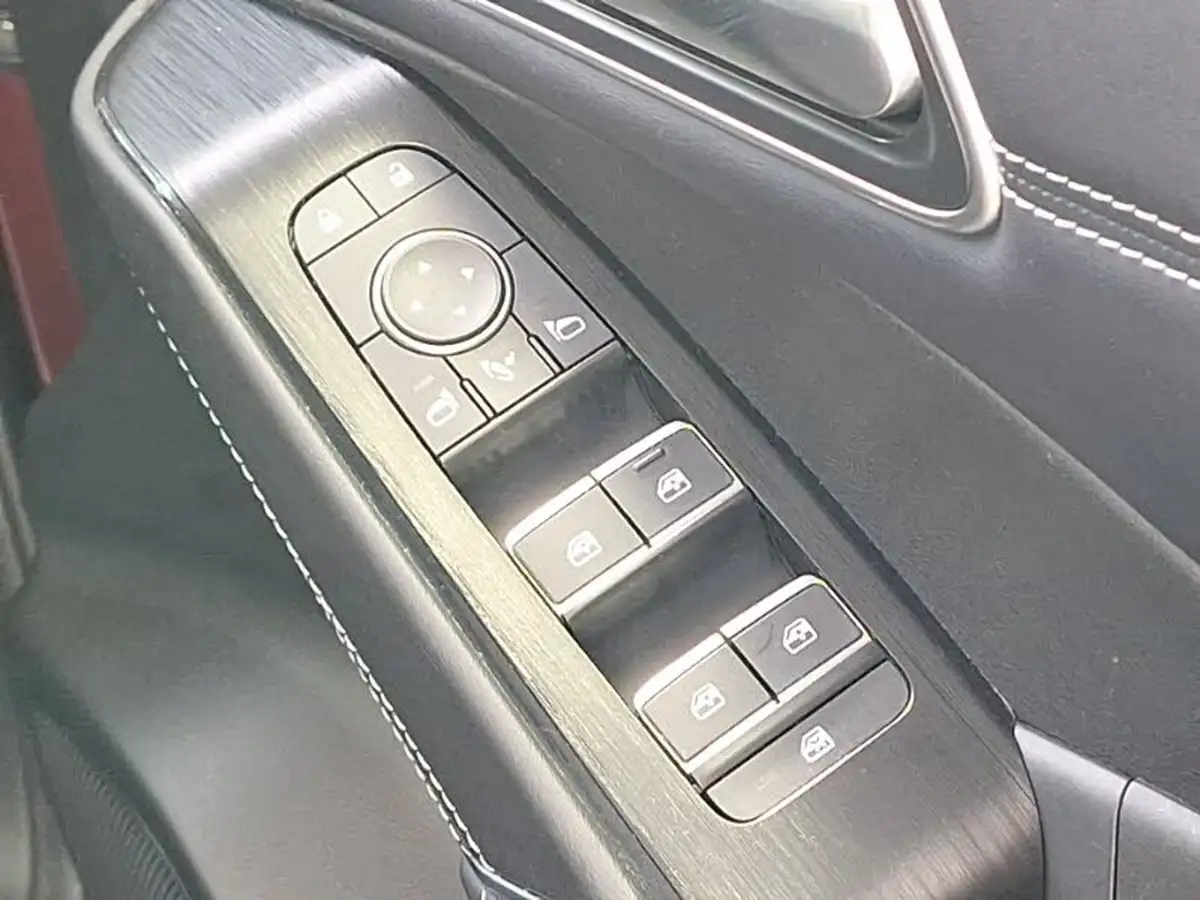 2022-nissan-qashqai-13-dig-t-tekna-140ps-mild-hybrid-big-13