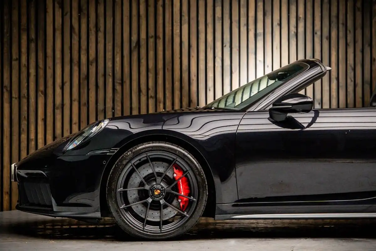 2025-porsche-911-30-targa-4-gts-541ps-3591cc-pdk-big-8
