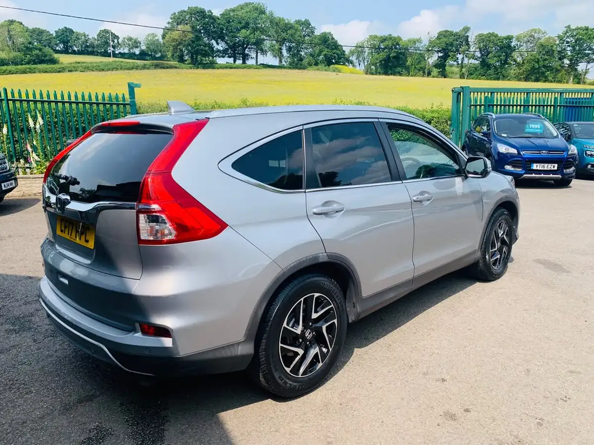 2017-honda-cr-v-16i-dtec-se-plus-navi-120ps-2wdss-big-12
