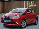 2015-toyota-aygo-10-vvt-i-x-play-5d-small-4