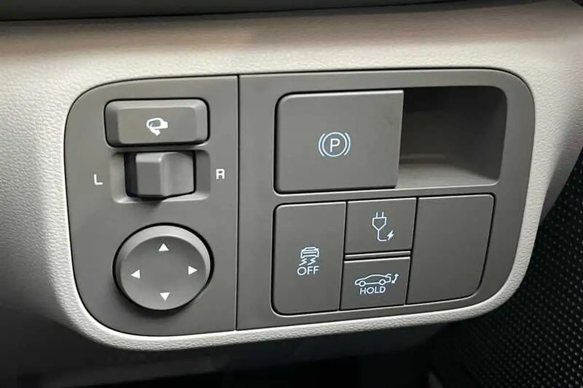 2024-hyundai-ioniq-6-e-ultimate-325ps-dual-motor-awd-big-40