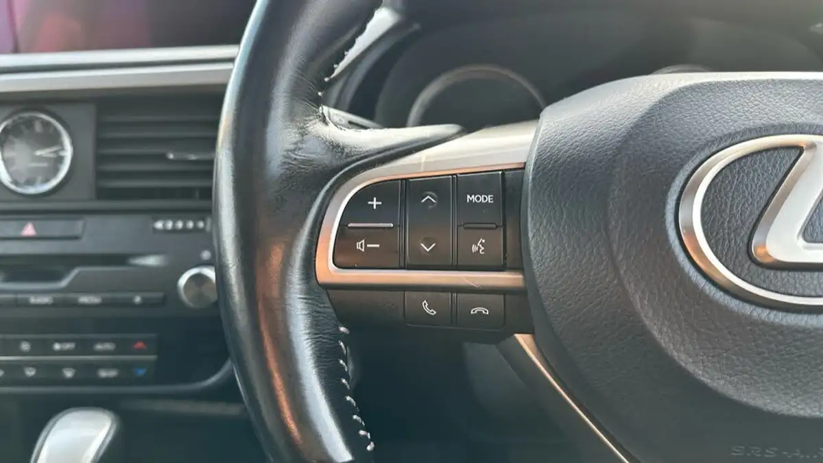2019-lexus-rx-450h-l-35-takumi-big-15