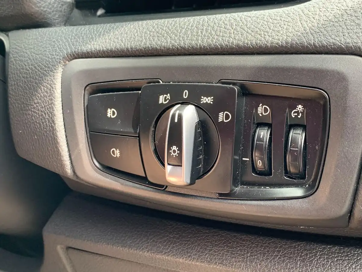 2020-bmw-2-series-15td-216d-se-gran-dct-big-23