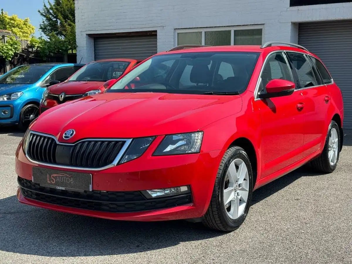 2019-skoda-octavia-16tdi-se-technology-estate-big-7