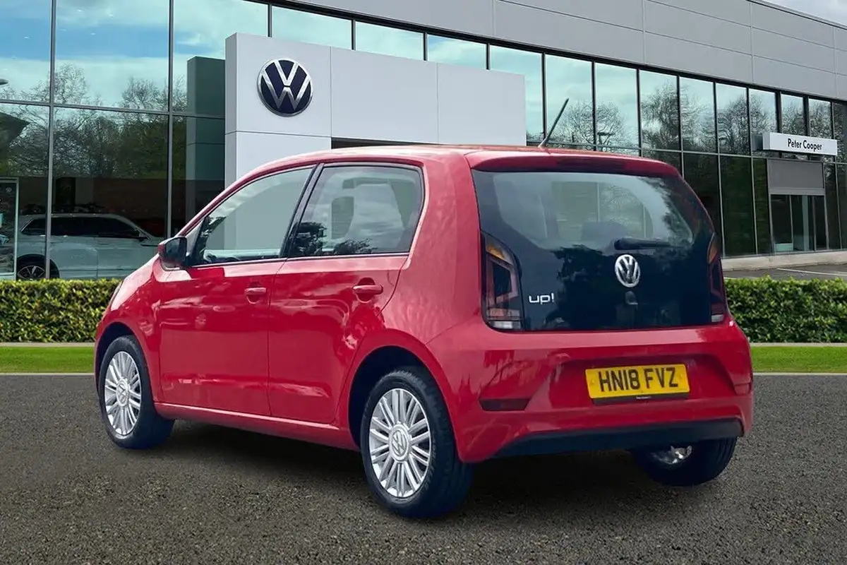 2018-volkswagen-up-10-move-up-5d-big-35
