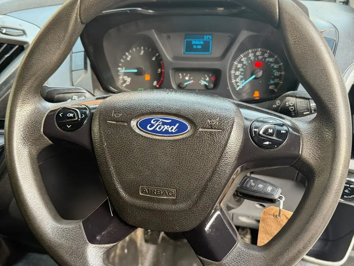 2018-ford-transit-custom-20tdci-290-l1h1-105pseu6-panel-van-big-18