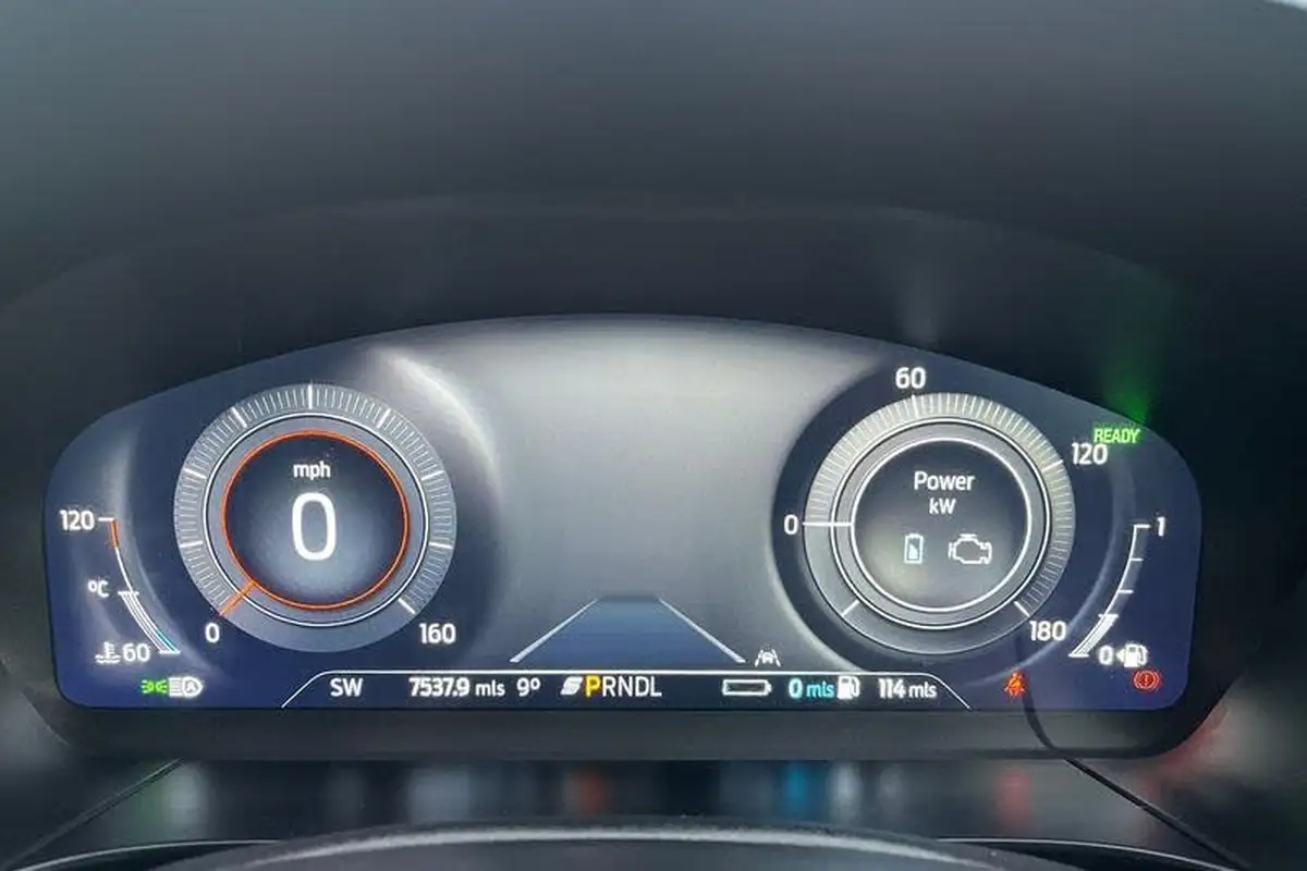 2022-ford-kuga-25t-st-line-x-edition-225ps-phev-big-36
