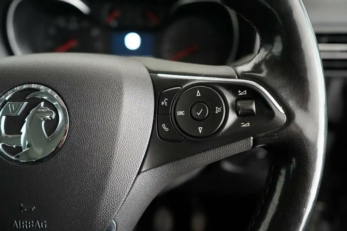 2021-vauxhall-combo-life-15-se-100ps-big-38