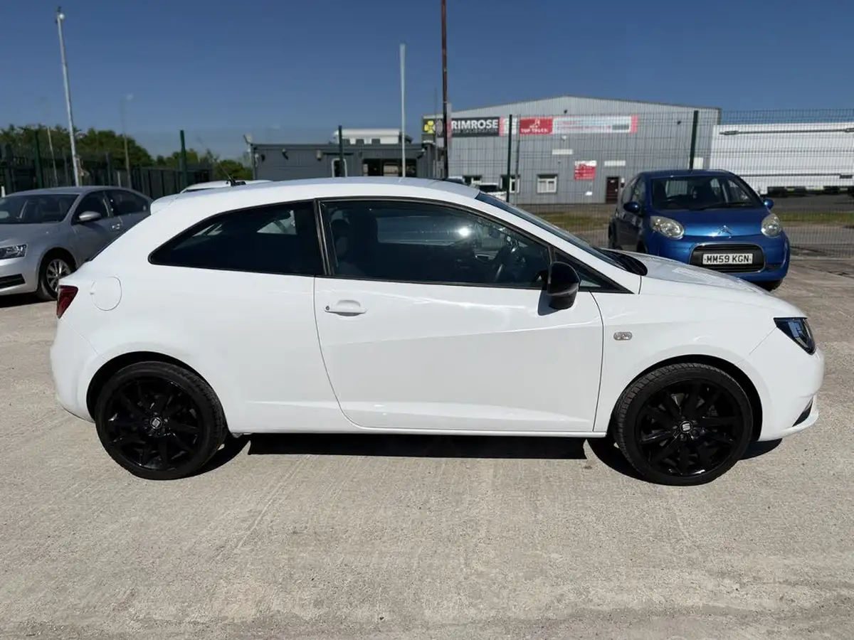 2017-seat-ibiza-12-tsi-fr-technology-110ps-sportcoupe-3d-big-8