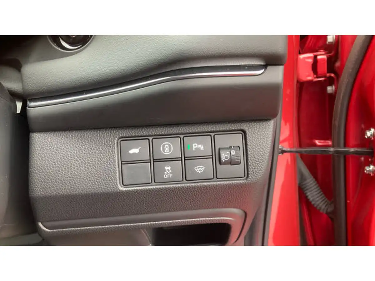 2023-honda-hr-v-15-i-mmd-advance-big-24