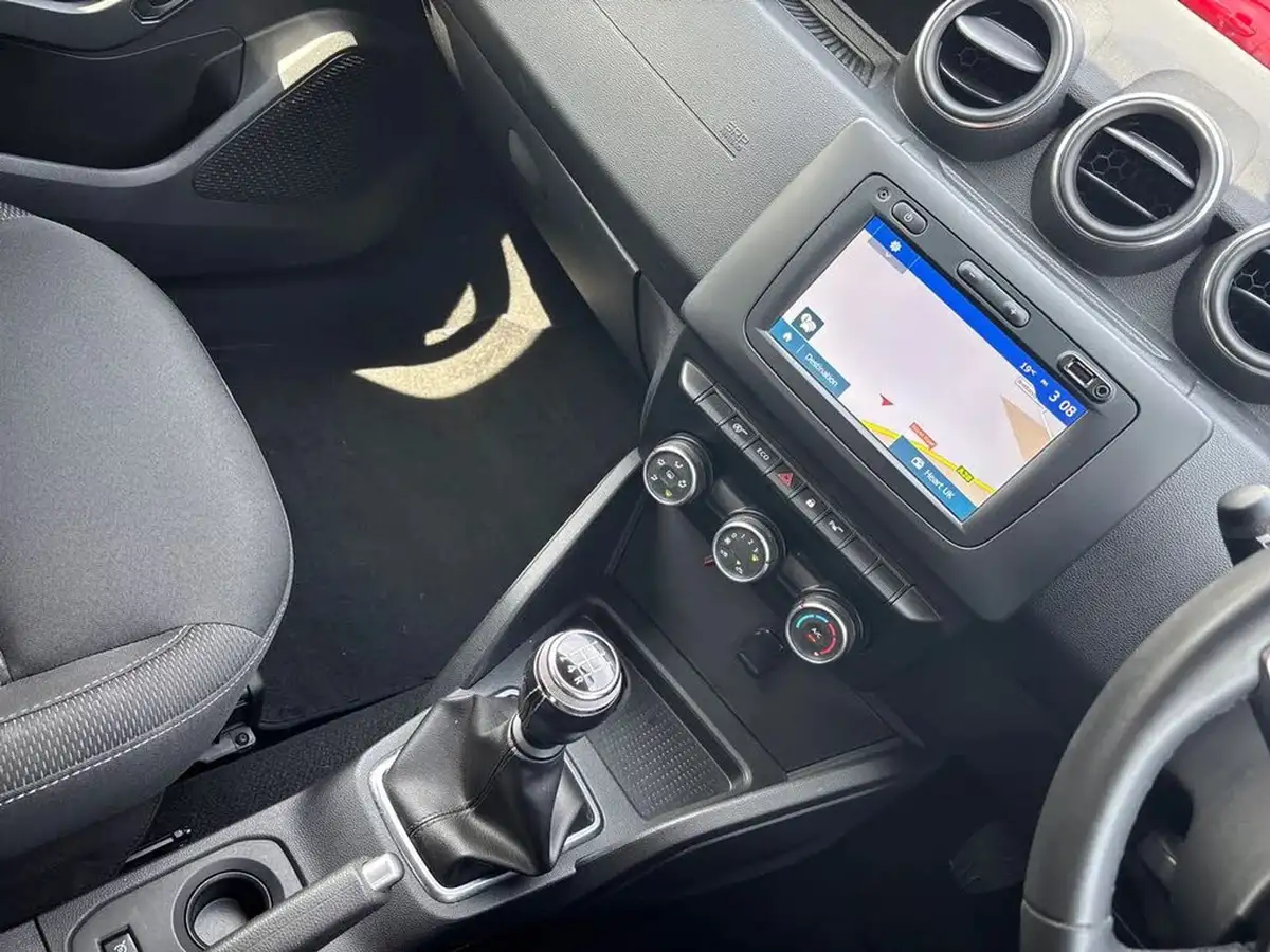 2019-dacia-duster-16-sce-comfort-big-19