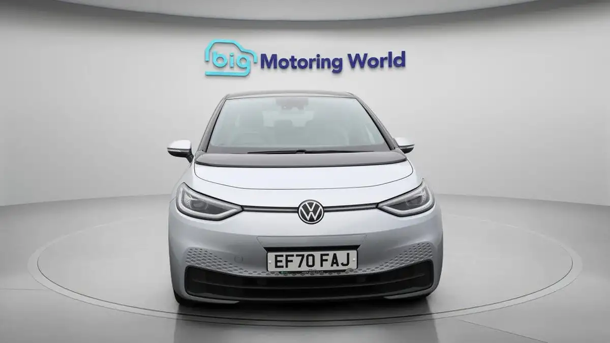 2020-volkswagen-id3-e-style-big-2
