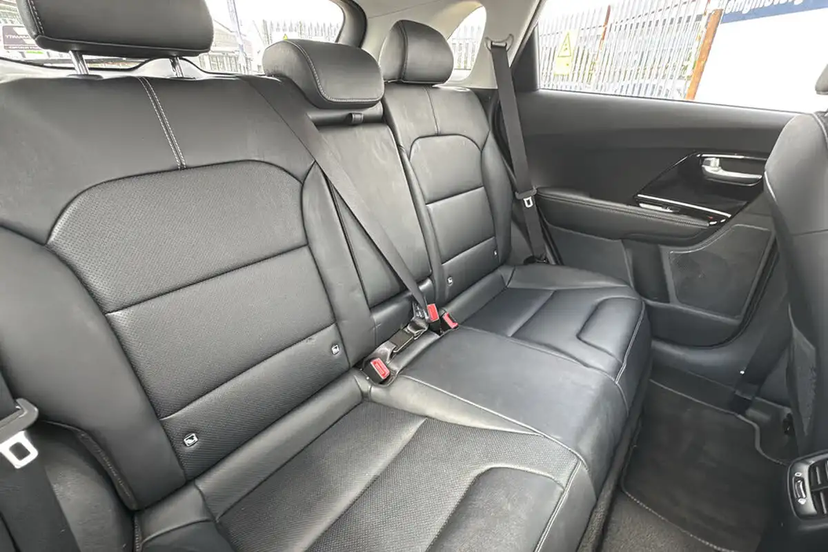 2022-kia-niro-16-gdi-3-156kwh-big-11