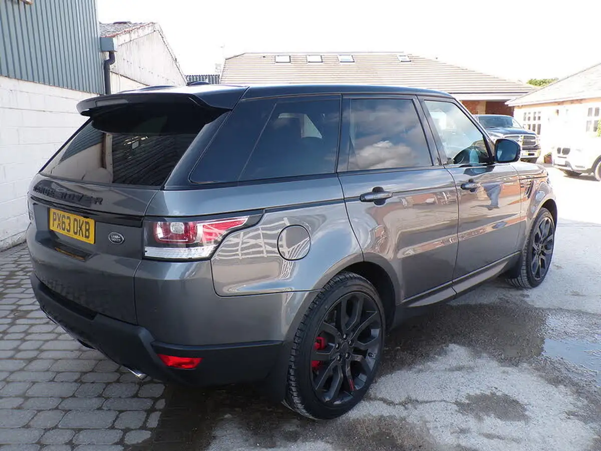 2014-land-rover-range-rover-sport-30-sd-v6-hse-dynamic-big-7