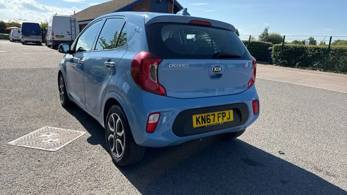 2017-kia-picanto-125-3-big-25