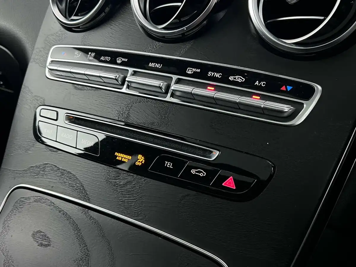 2018-mercedes-benz-glc-class-21d-glc250d-amg-line-premiumss-station-wagon-5d-big-39